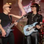 C5D_3647-JoeSatriani-SteveVai-Photo©JonLuini_2